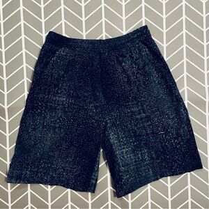 Lululemon Pace Breaker Short - size small navy